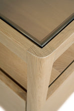 Load image into Gallery viewer, Spindle bedside table